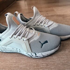 Puma Light Gray Knit Sneakers with Black Logo and Marble Sole